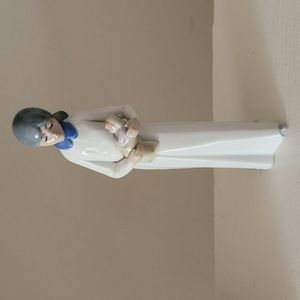 Casades Spain Porcelain Figurine Mother Woman Child Baby